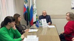 Депутат Белгородской областной Думы провёл приём граждан в Ракитянском районе