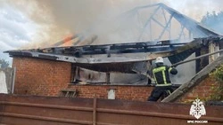 Краснояружские спасатели выезжали на тушение пожара в жилой сектор