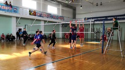 Волейболисты из Пролетарского стали победителями турнира Краснояружского района