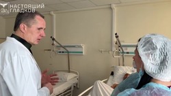 Вячеслав Гладков навестил в лечебных учреждениях пострадавших мирных жителей