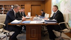 Вячеслав Гладков провёл деловую встречу с министром строительства и ЖКХ Иреком Файзуллиным