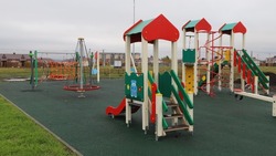 Власти установили 15 детских площадок в Ракитянском районе