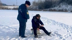 Сотрудники МЧС по Краснояружскому району провели профилактическую работу