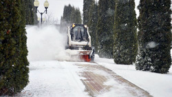 86 единиц техники приступило к уборке снега в Ракитянском и Краснояружском районах