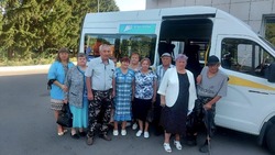 Пожилые люди Ракитянского района продолжат пользоваться услугой подвоза в больницу