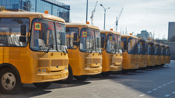 Краснояружский район получил новый школьный автобус