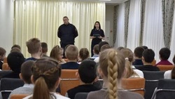 Специалисты Краснояружского ОМВД провели беседы со школьниками