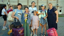 Краснояружские дети поехали отдыхать в Крым