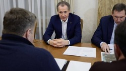 Вячеслав Гладков встретился с руководителем Федерального дорожного агентства Романом Новиковым