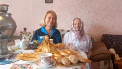 Специалисты Краснояружского комплексного центра реализовали проект «Радость в каждый дом»