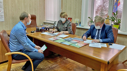 Замгубернатора Белгородской области Юлия Щедрина посетила Красную Яругу с рабочим визитом