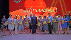 Власти Краснояружского района поздравили жителей с Днём медицинского работника