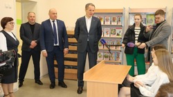 Губернатор Белгородской области Вячеслав Гладков побывал в Ракитянской школе №3