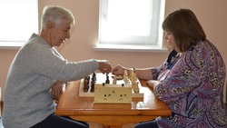Краснояружские пенсионеры сразились за звание лучшего в районном шахматном турнире