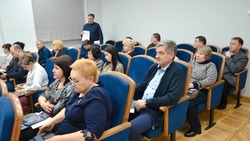 Глава администрации Краснояружского района провёл расширенное совещание