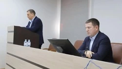 Глава Краснояружского округа встретился с работниками социальной и спортивной сферы