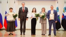 Ракитянские школьницы будут получать губернаторские стипендии в номинации «Культура»