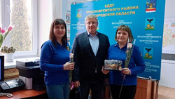 Власти Краснояружского и Ракитянского районов поздравили сотрудниц экстренных служб с 8 Марта
