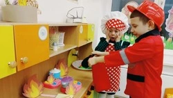 Работники администрации Краснояружского округа рассказали о профориентации дошкольников