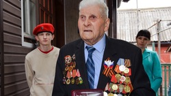 Ветеран из Ракитянского района получил памятную медаль к годовщине Прохоровского сражения
