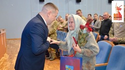 Краснояружцы дали торжественный старт Году защитника Отечества