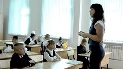 Вячеслав Гладков – о расширении круга получателей выплат на покупку школьной и спортивной формы