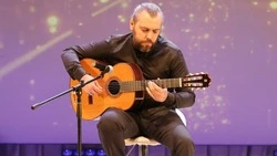 Преподаватель ракитянской ДШИ побывал на фестивале исполнительского мастерства